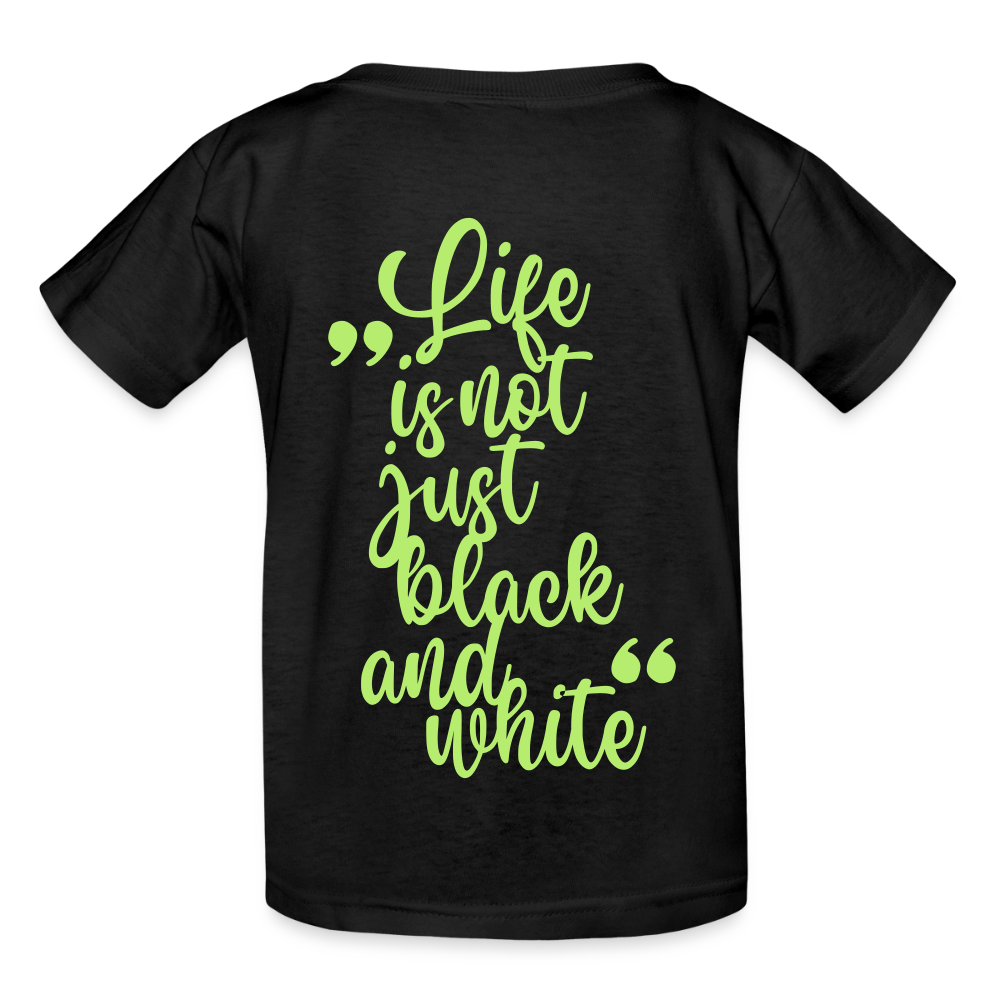 LiNBW. Crew T-Shirt Green Edition Life is not just black and white - LiNBW.