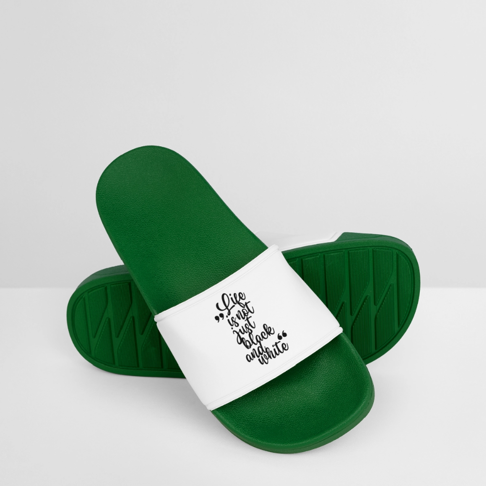 Life is not just black and white Badelatschen für Männer Black Edition - Dunkelgrün
