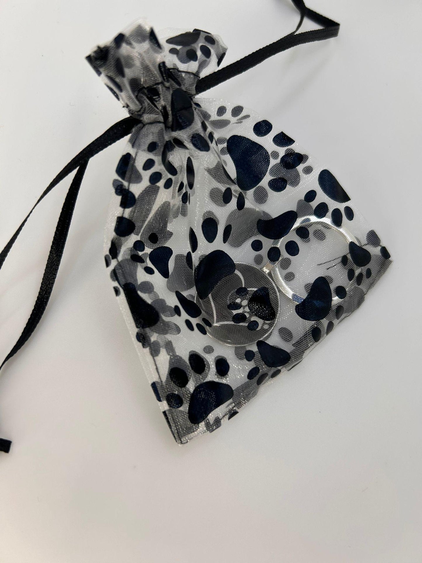 LiNBW. Schlüsselanhänger Herz mit Pfotenabdruck - ideal als Geschenk - LiNBW.